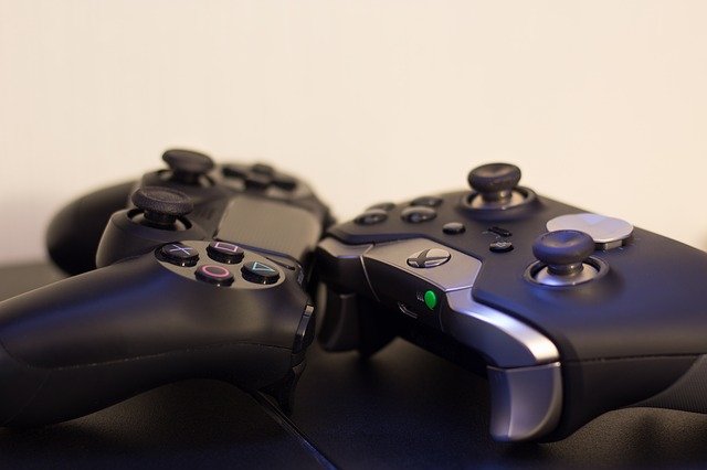 Kontrolery do konsol playstation i xbox